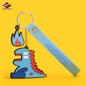 Longzhiyu 17 años venta directa <span class=keywords><strong>de</strong></span> fábrica encantadora <span class=keywords><strong>familia</strong></span> 2D PVC llavero personalizado diseño personaje llavero - Product Image 4
