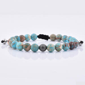 Bracelet élastique en perles de gorille avec agate mate sur mesure pour homme - Product Image 2