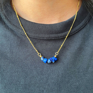 Collier en éclats de Lapis Lazuli, Obsidienne et Apatite, Bijoux en Acier Inoxydable pour Boutiques et Promotions Fête des Mères - Product Image 1