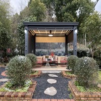 Usine Système de persiennes de panneau à lattes métalliques étanches d'extérieur Gazebo Pergola de jardin en aluminium à persiennes bioclimatiques