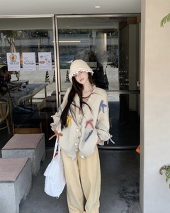 Damen Vintage Style V-Ausschnitt Pullover Mantel Custom Beige gestreiftes Muster Loose Fit Plus <span class=keywords><strong>Size</strong></span> für Teenager Winter Front Button - Product Image 2