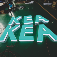 Enseigne lumineuse LED en métal aluminium, logo personnalisé, enseigne 3D en relief, rétroéclairée, suspendue, étanche, boîte à lumière pour vitrine commerciale