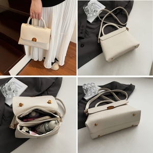 Nova Bolsa Tote Redonda Popular de Verão com Alça, Barata e em Tendência, Pequena Bolsa Transversal de Ombro com Couro PU e Fecho de Aba para Atacado - Product Image 6