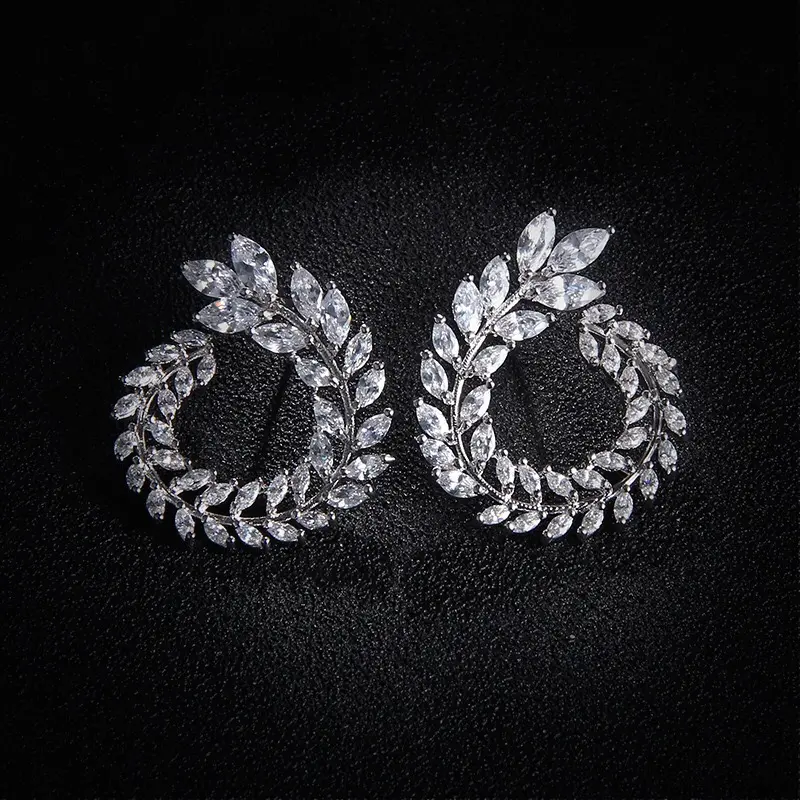 Mode Zirkonia Kranz Blume Blatt Kreis Swirl Elegante Ohrringe CZ Schmuck Für Frauen Mädchen Hochzeit Party Geschenk Für Mütter