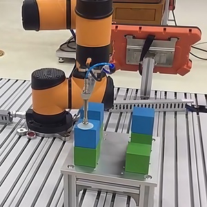 Robot collaboratif intelligent AUBO I3 à 6 axes, charge utile de 3 kg, avec PLC et moteur, pour la préhension et le placement de haute précision, et pince de haute précision - Product Image 2