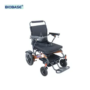 Fauteuil roulant élévateur BIOBASE avec commode de toilette pour panneau de transfert de fauteuil roulant handicapé âgé