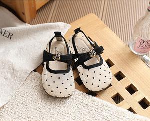 <span class=keywords><strong>Scarpe</strong></span> <span class=keywords><strong>da</strong></span> <span class=keywords><strong>ballo</strong></span> Mary Jane a pois per bambine, primavera e autunno, traspiranti, antiscivolo, con suola in gomma e chiusura con elastico - Product Image 6