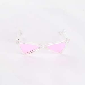 छोटे कुत्तों और बिल्लियों पालतू ट्रेंडी सामान क्रिसमस के लिए निर्माता द्वारा ठंडा रचनात्मक त्रिकोण चश्मा - Product Image 4