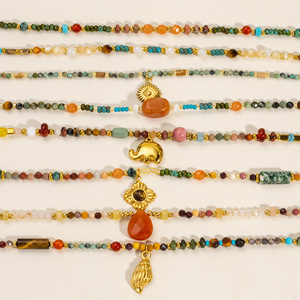 Collar de Cuentas Coloridas con Colgantes de Elefante y Girasol en Oro, Joyería de Moda para Mujer - Product Image 4