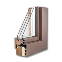 Ventanas Oscilobatientes de Aluminio y Madera de Nogal Macizo con Triple Acristalamiento con Recubrimiento Low-E y Relleno de Gas Argón