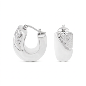 Wholesale <b>Silver</b> <b>Huggie</b> Hoop <b>Earrings</b> Textured Leaf Pattern Minimalist Fashion Jewelry for Lady <b>Huggie</b> Hoop <b>Earrings</b> - Product Image 1