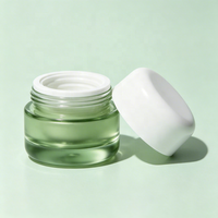 Ensemble de flacons en verre vert pour emballage cosmétique avec capuchon blanc en forme de dôme, logo personnalisé pour marque, étiquette privée, sérum