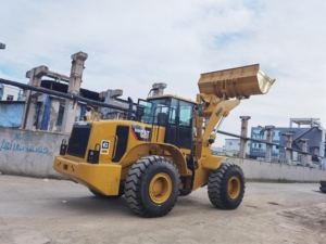 รถตักล้อยาง CAT 966H มือสอง ของแท้จากญี่ปุ่น 24 ตัน สีเดิมจากโรงงาน พร้อมระบบ ROPS ห้องโดยสารติดแอร์ ดูแลรักษาอย่างดี เครื่องจักรสำหรับงานก่อสร้าง - Product Image 2