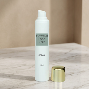 Crema Mascarilla Facial Italiana Orgánica Sin Sulfatos, Antienvejecimiento, Aclarante, con Vitamina C y Ácido Hialurónico, Hidratante para Piel Seca, Tamaño Viaje - Product Image 2