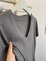 Kaos Lyocell Kasual untuk Wanita, Kerah V-neck, Lengan Pendek, Ringan, Bernapas, Meniruskan Tubuh, Bahu Alami
