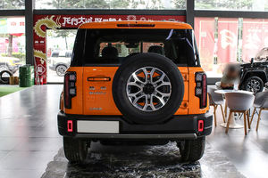 Venta Especial <span class=keywords><strong>2023</strong></span> 2024 Beijing Off Road BJ40 <span class=keywords><strong>City</strong></span> <span class=keywords><strong>Hunter</strong></span> 2.0T 4WD Automático Pioneer SUV con Chasis de Caja para Aventureros Urbanos - Product Image 5