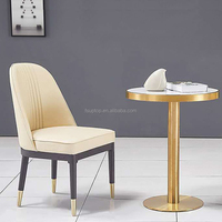 Chaises de restaurant, de café et d'hôtel en bois et cuir personnalisées, chaise de salle à manger en cuir blanc