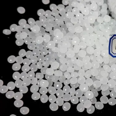 Raw Plastic Material Linear Low Density Polyethylene Resin LLDPE 1210P Injection Molding For Daily Household Products