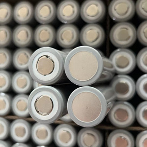 Inr21700 5000mAh 10c tốc độ xả Xi lanh có thể sạc lại pin 3.6V 24V mạnh mẽ cống cao cho máy ảnh trong kho - Product Image 5