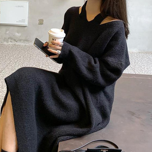 2024 printemps nouveauté dame col en v à manches longues licou robe pull coupe ample femmes chandails - Product Image 3