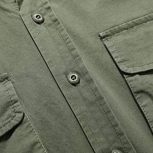 Nouveau modèle Chemise personnalisée Chemise boutonnée de couleur unie à manches longues décontractée pour homme en pur coton <span class=keywords><strong>Manteau</strong></span> mince d'outillage d'automne et d'hiver - Product Image 3