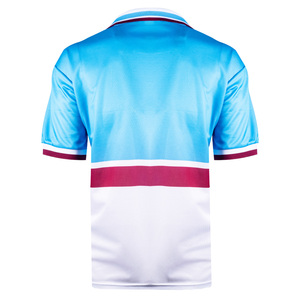 Maillot de football rétro vintage personnalisé par sublimation pour homme, col classique rayé, maillot de foot en mesh, vente en gros d'usine OEM - Product Image 2