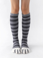 Chaussettes pantoufles d'hiver douces et chaudes en peluche pour femmes, motif patte de chat, idéales pour la maison, vente en gros