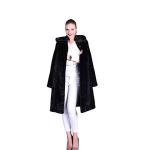 100% giacca di <span class=keywords><strong>pelliccia</strong></span> di visone lungo nero vero Parka in <span class=keywords><strong>pelliccia</strong></span> di visone nero classico <span class=keywords><strong>con</strong></span> <span class=keywords><strong>cappuccio</strong></span> - Product Image 1