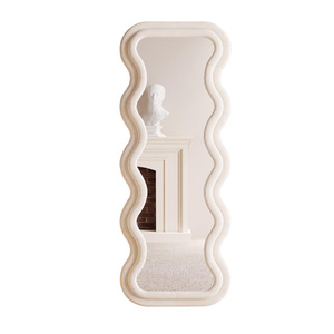 Miroir à cheveux ondulé, miroir de maquillage, miroir de beauté, adapté aux salons de beauté, aux salons de coiffure, aux magasins de vêtements et aux foyers - Product Image 1