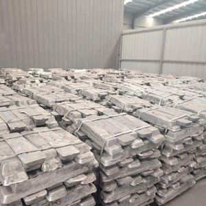 Lingots d'aluminium en alliage de Chine pour barres de magnésium, à utiliser dans les chauffe-eau et les chaudières, avec composition Al Fe Si Mn pour la refusion - Product Image 2