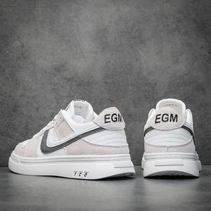 รองเท้าผู้ชายแฟชั่นใหม่ปี 2026 รองเท้าทรงแบน ระบายอากาศได้ดี หนังแท้ สวมใส่สบาย เหมาะสำหรับออกกำลังกาย เดินเล่น ดีไซน์ปรับแต่งได้ รองเท้าลำลอง - Product Image 6