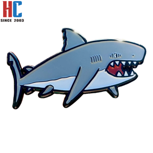 Épinglette en émail métallique moderne personnalisée, motif requin, vie marine, créatures océaniques et d'aquarium, cadeau artisanal, 20 ans d'expérience en usine - Product Image 6