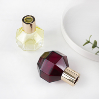 Bouteille diffuseur de parfum en verre octogonal de 100 ml, couleur personnalisée, bouteille en verre de luxe pour diffuseur de parfum d'intérieur