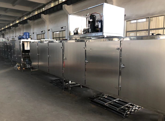 80KW Hard Sugar Candy Making Machine 150kg / H Lollipop Candy Production Line