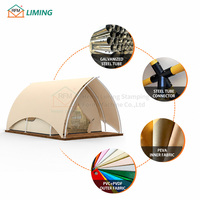 Grande tente de glamping de style voile, tente en toile isolée résistante aux intempéries pour village de vacances et camping