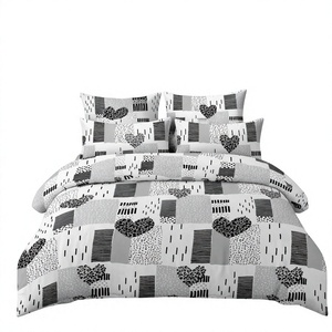 Juego de Ropa de Cama con Estampado de Corazón de Leopardo, Color Negro y Blanco, para Envíos Directos en la UE, 3 Piezas - Product Image 1