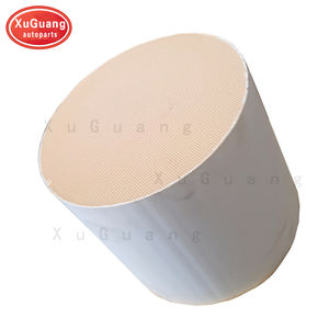 Круглая Керамическая подложка XUGUANG для каталитического преобразователя, каталитический сердечник euro1 <span class=keywords><strong>2</strong></span> <span class=keywords><strong>3</strong></span> 4 5 6 honeycomb 400cpsi 600cpsi 106*100 мм - Product Image 1