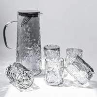 Lot de 7 pièces en gros pour salle à manger, ensemble de carafes à eau rondes de grande taille avec couvercle et plateau, verres avec couvercle, emballage cadeau personnalisé couleur tendance