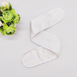 Bandeau de maquillage réglable <span class=keywords><strong>LUMI</strong></span> Velcro Spa – Couleur et logo personnalisables, matériau respectueux des peaux, taille unique, maintient les cheveux en place - Product Image 3