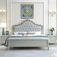 Ensemble de meubles de chambre à coucher de luxe français, style palais antique, bois massif sculpté, lit double en cuir de 1,8 m
