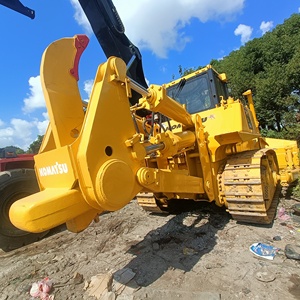 รถดันดินตีนตะขาบ Komatsu D155 ของแท้จากญี่ปุ่น ราคาถูก พร้อมเครื่องยนต์ SAA6D140E ขนาดใหญ่ น้ำหนัก 38.7 ตัน สำหรับงานก่อสร้างและปรับระดับพื้นดิน - Product Image 4