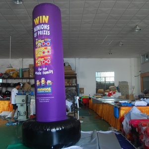 Colonne publicitaire gonflable personnalisée KeepFuns de couleur violette, pilier gonflable promotionnel sur le thème des Minions avec base - Product Image 2
