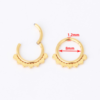 Vente en gros de bijoux de piercing narine personnalisés Anneau de segment articulé en plaqué or Clicker Anneau de nez en acier inoxydable avec cœur