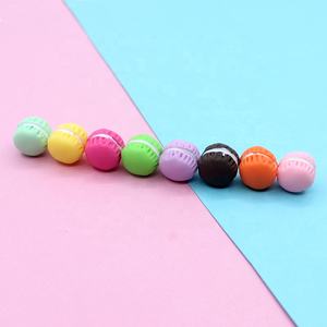 Cabochons plats en résine Macarons colorés pour la fabrication de bijoux DIY, coques de téléphone, accessoires pour épingles à cheveux, miniatures de nourriture pour maisons de poupées - Product Image 5