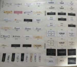 Nhà Máy Giá Tùy Chỉnh Quần Áo <span class=keywords><strong>Logo</strong></span> Riêng Tên Thương Hiệu <span class=keywords><strong>Tag</strong></span> Dệt Quần Áo Nhãn In Quần Áo Nhãn Nhãn May Mặc - Product Image 6