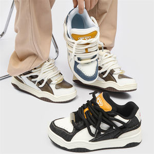 2025รองเท้าผ้าใบสไตล์ใหม่สำหรับผู้ชายรองเท้าใส่เดินสบายแบบลำลองมีสไตล์แฟชั่นดีไซน์ทนทานต่อการฉีกขาด - Product Image 5