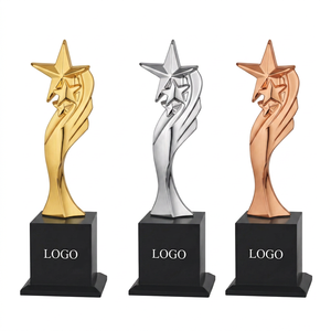 Trofeos Estrella Portátiles de Cristal y Vidrio de Alta Calidad con Grabado en Oro, Plata y Bronce, Diseño Personalizado para Regalos en Ferias Comerciales - Product Image 1
