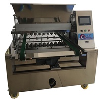 Machine automatique de fabrication de biscuits de fortune petite machine de dépôt de biscuits à bas prix