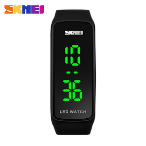 Skmei Led Watch Black Plastic Strap Digital Sports Watch Men Women Student Water Resistant Simple Fashion Bracelet Watch - Product Image 2