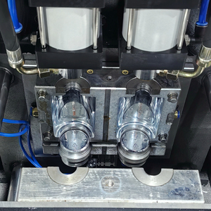 Molde semiautomático de diseño personalizado, molde para botella de PET, molde para máquina de soplado de botellas de <span class=keywords><strong>detergente</strong></span> para jugo de agua - Product Image 3